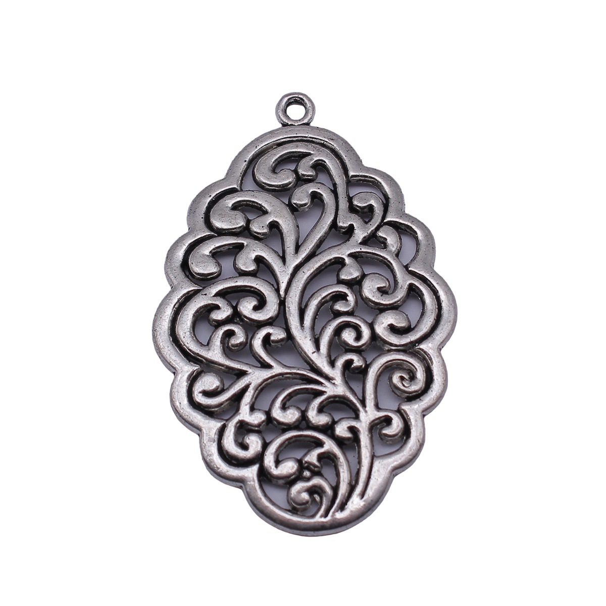 Embellishment Crafts - قلادة بوهو عرقية بتصميم الماندالا وزهرة