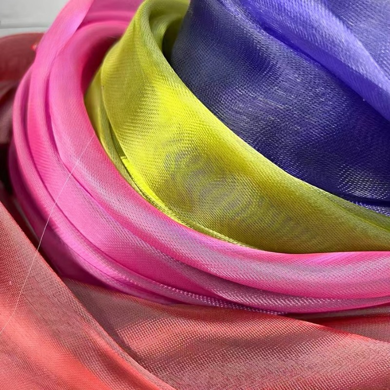 قماش شبكي لامع من ميستليس بتصم - مراجعة Crystal Mesh Fabric وسعره