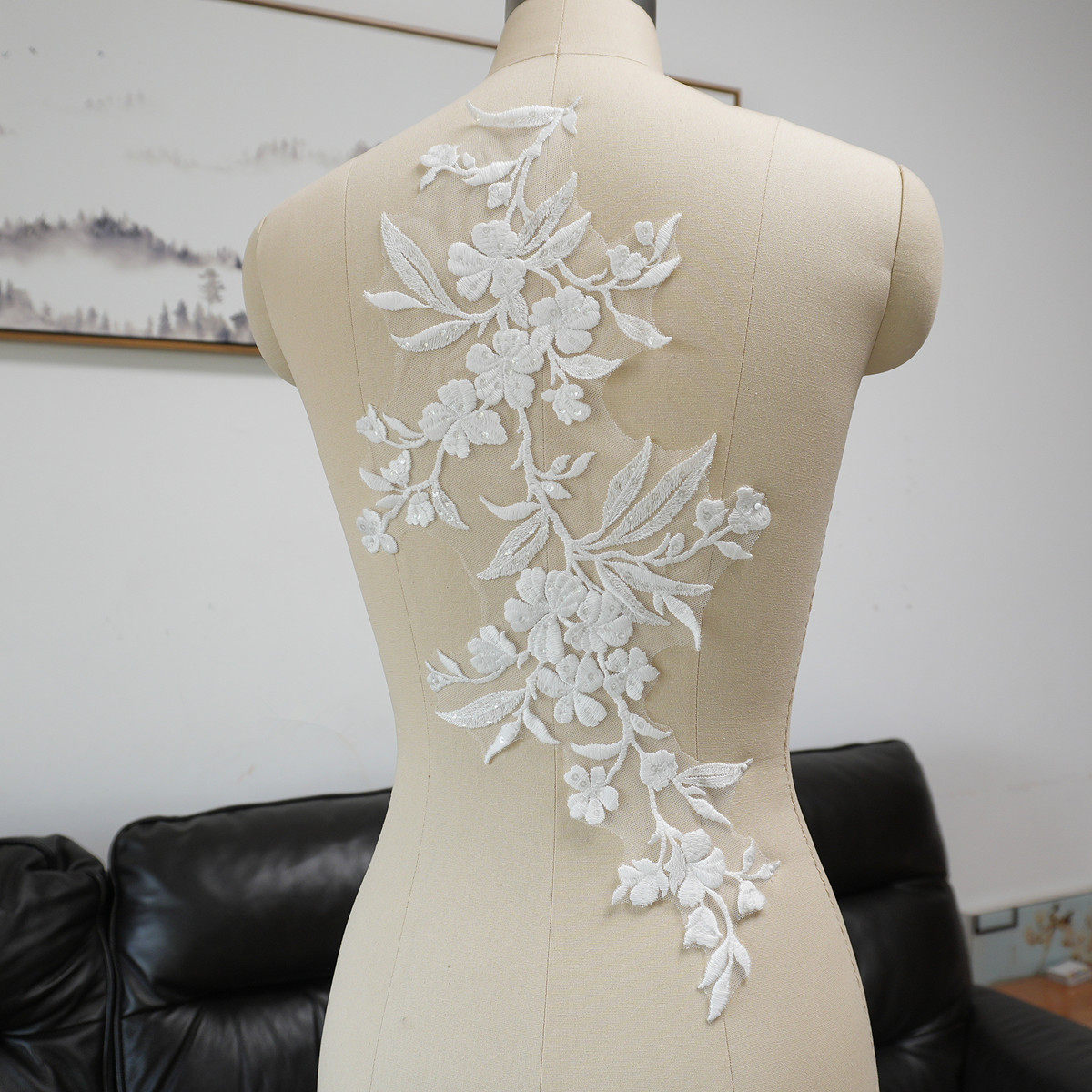 قطع قماش مزينة بالترتر على شكل - مراجعة Craft Embellishments وسعره